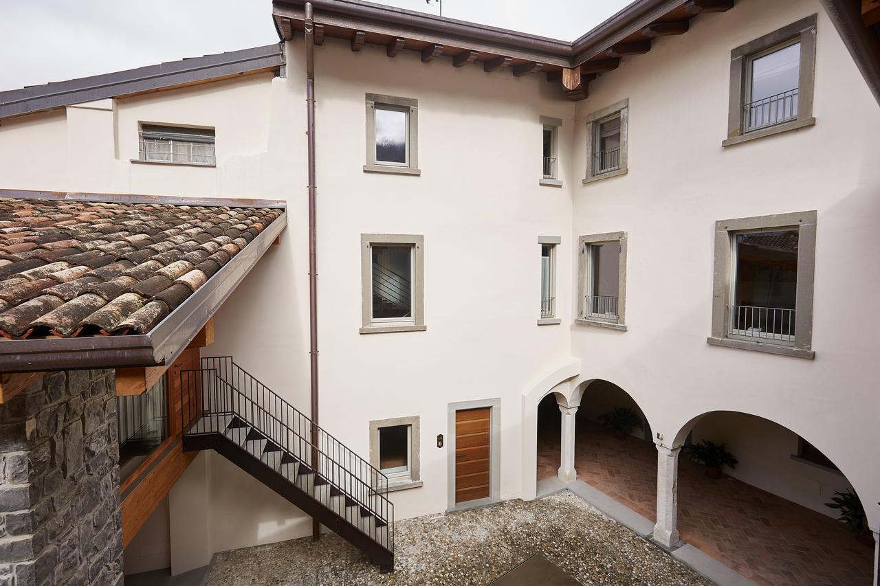 Palazzo Eleonora Panzió Monasterolo del Castello Kültér fotó